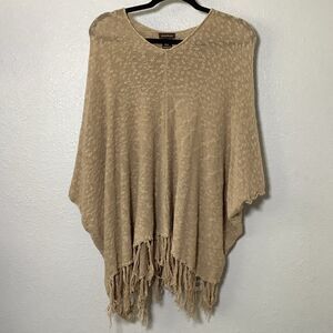 Tan Bohemian Boho Hippie Festival Fringe Knit Goblincore Lagenlook Poncho L